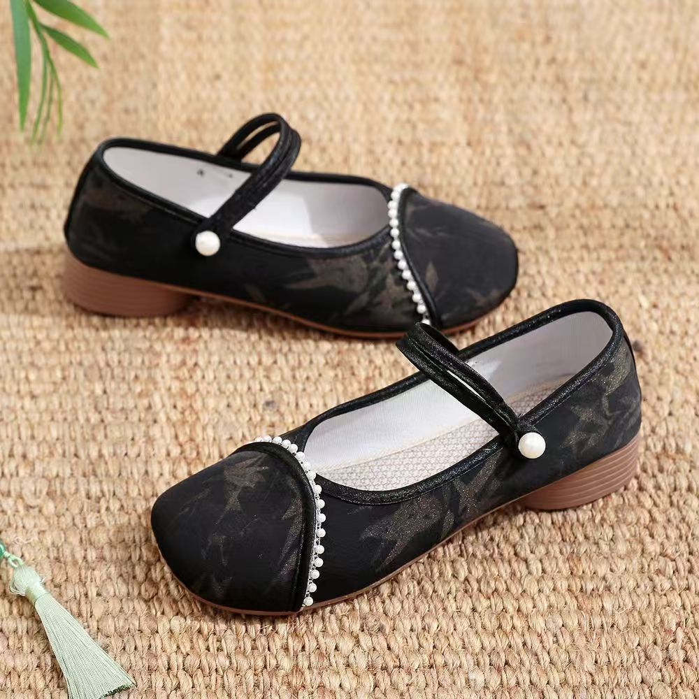 Chinese Style Women Low Heel C - Embroidery Horse recension och pris
