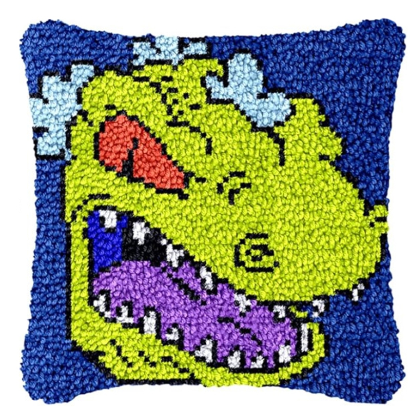 Dinosaur Latch Hook Pillow Kit - Printed Embroidery Kit recension och pris