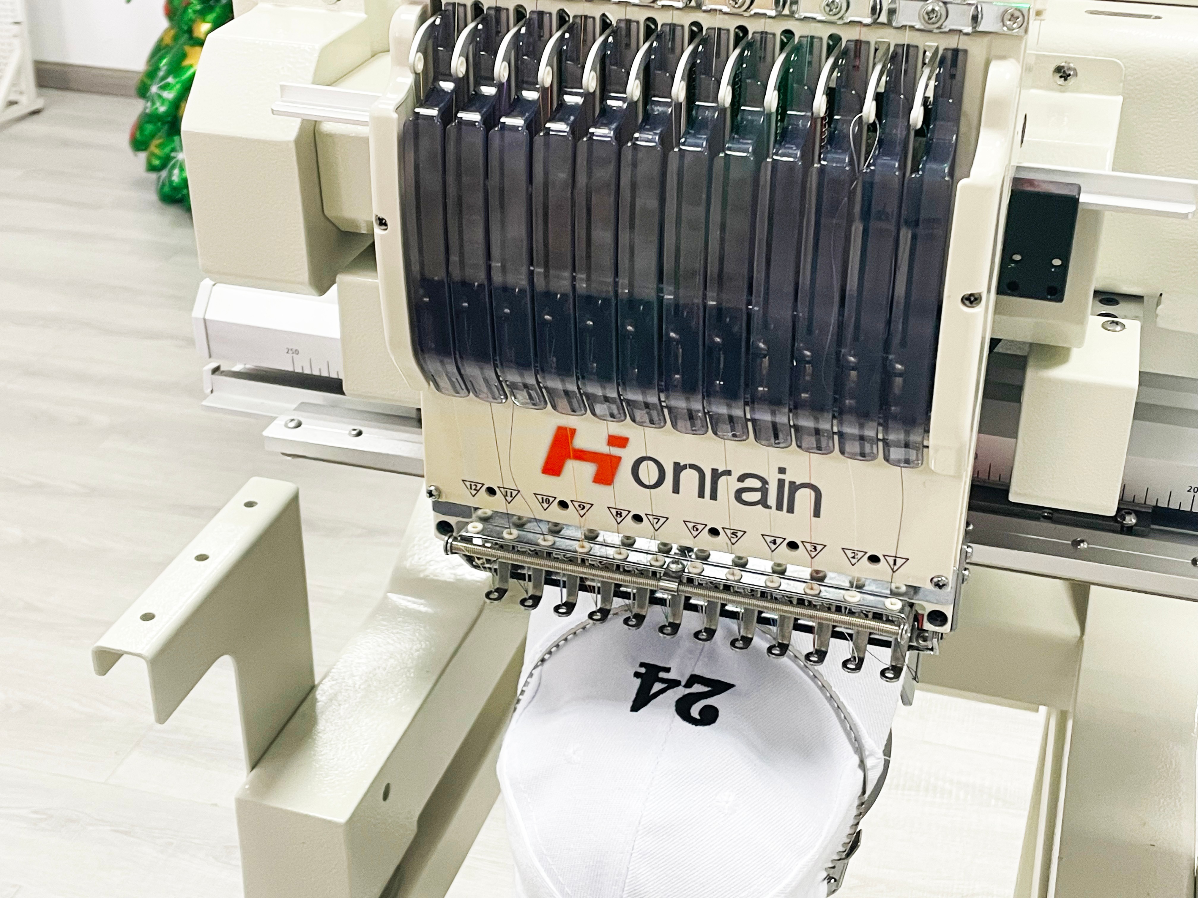 China Hot Sale High Quality Au - Embroidery Machine China recension och pris