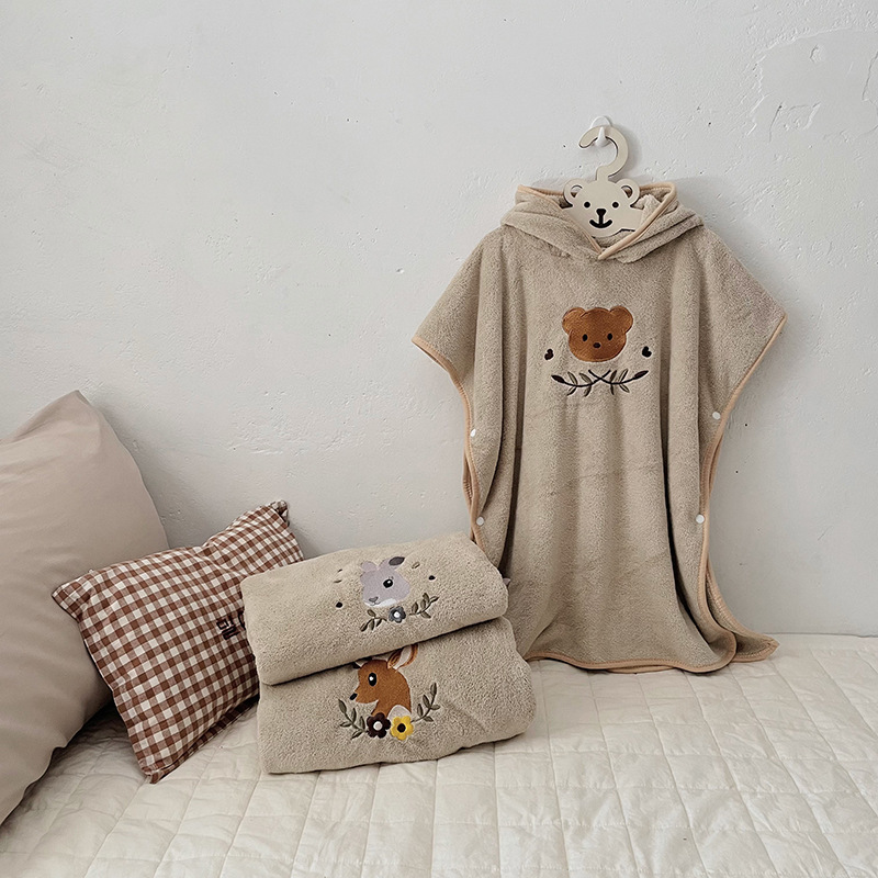 Children's Coral Fleece Cloaks - Embroidery Towel recension och pris