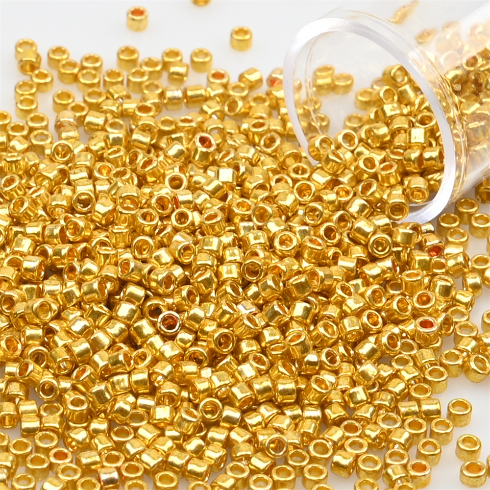 1200Pcs/Tube Metallic Japan Be - Embroidery Glass Beads recension och pris