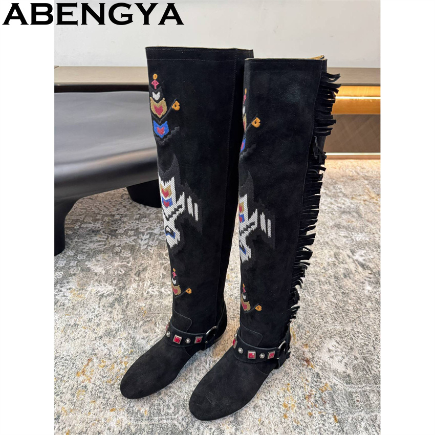 ABENGYA 2026 Winter New Knee H - Embroidery On Leather recension och pris