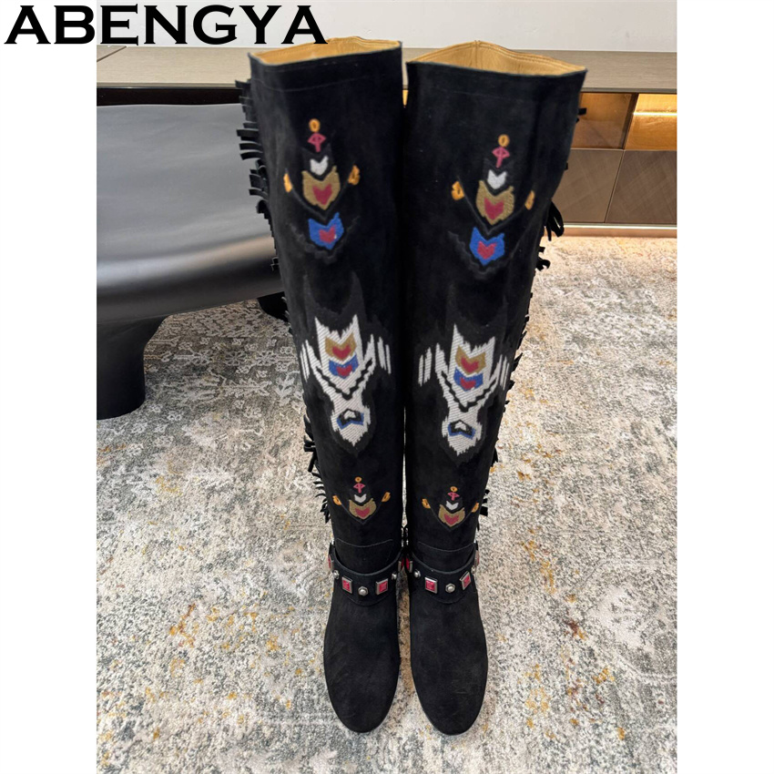 ABENGYA 2026 Winter New Knee H - Embroidery On Leather recension och pris