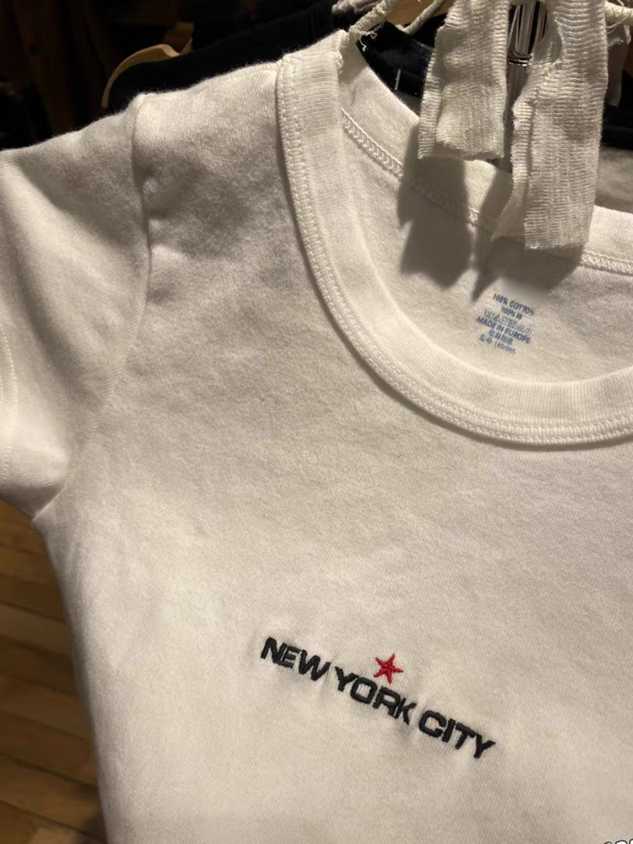 New York Letter Embroidery Whi - Embroidery York recension och pris
